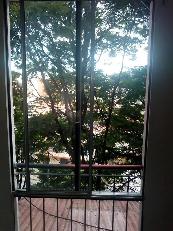 APARTAMENTO 201 AMPLIO Y CÓMODO Medellin 90 MTS Colombia